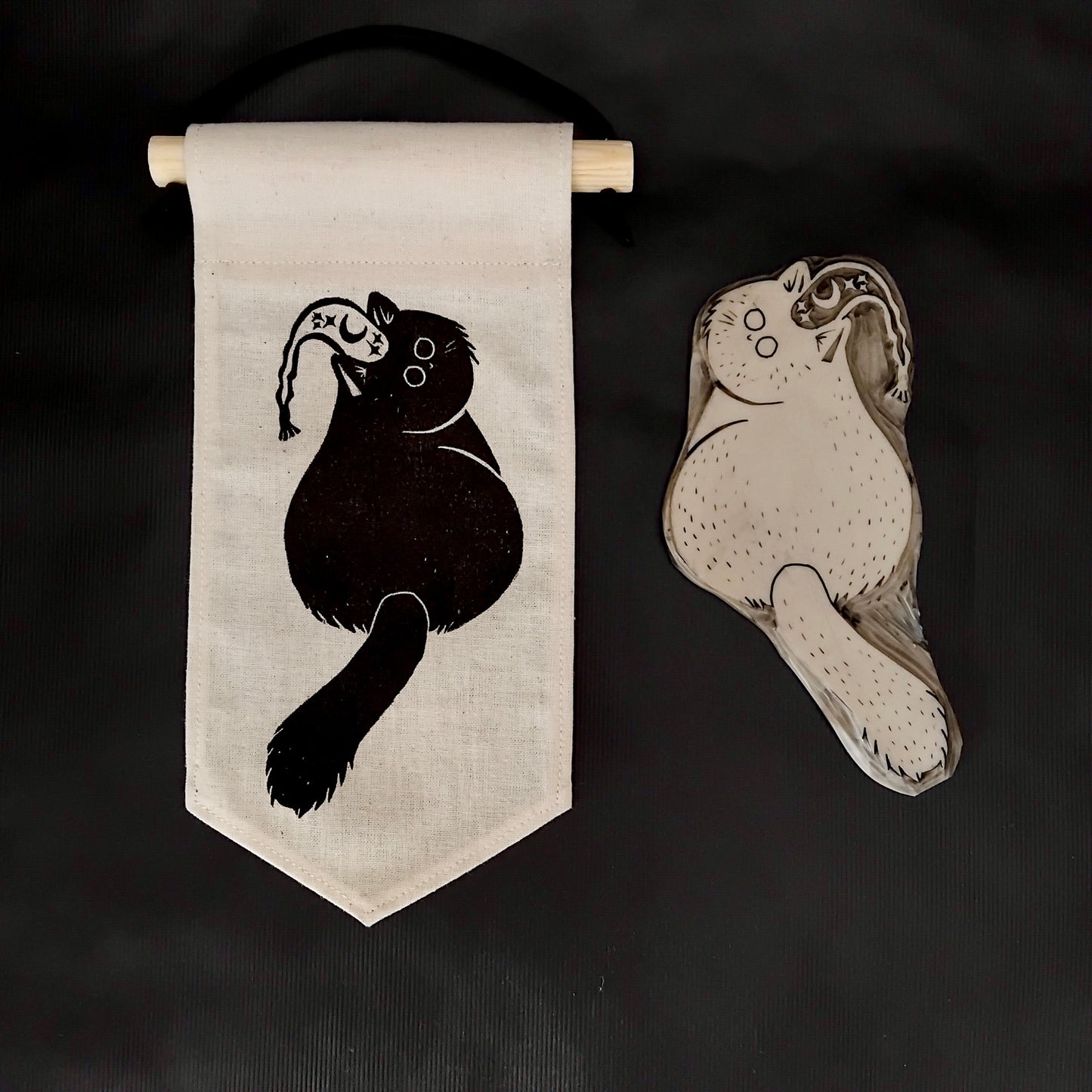 HANDMADE CATS IN HATS MINI FABRIC WALL HANGING