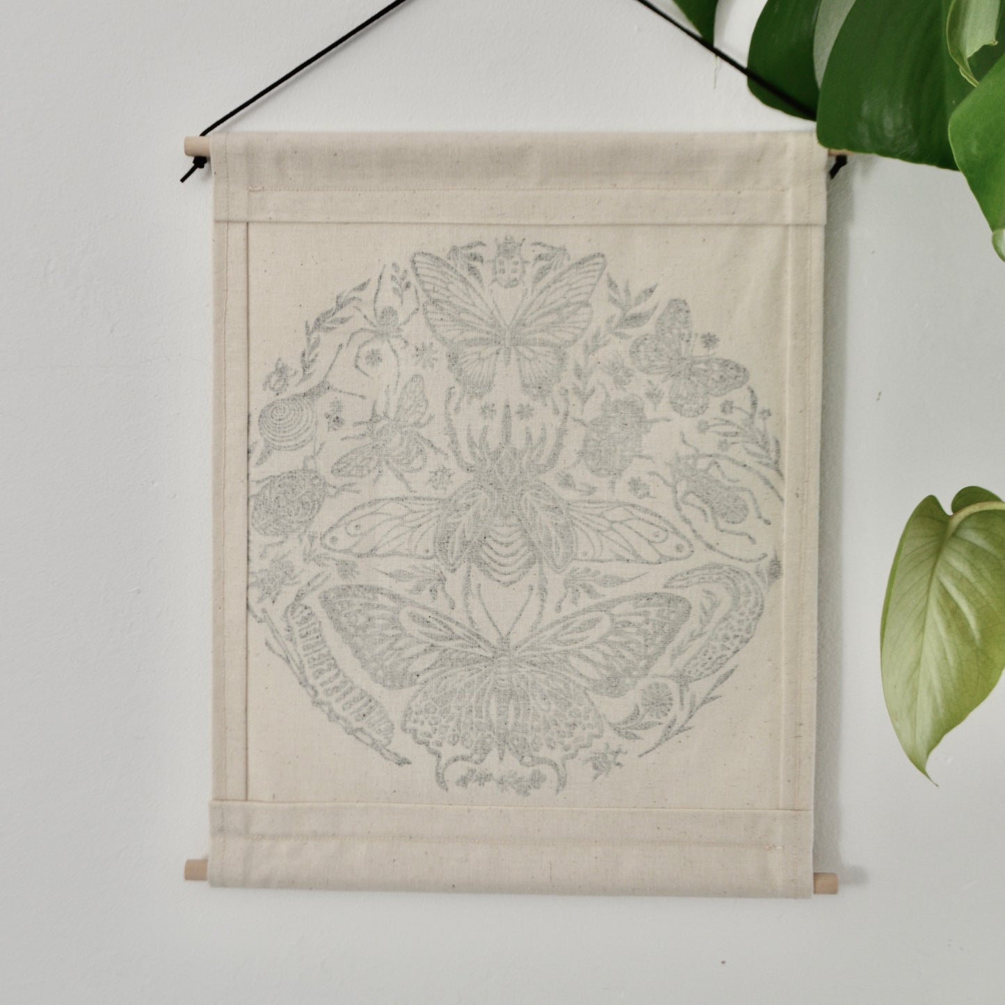 Fabric Wall Hanging Banner - Garden